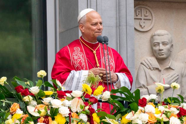 Pope Leon XIV At Basilica Of Montserrat - Barcelona Pope Leon XIV visits the Basilica of Montserrat, a place of faith, tradition, and spiritual heritage, during a historic and deeply meaningful visit in Montserrat near Barcelona, Catalonia, Spain on June 10, 2026, marked by moments of prayer, reflection, and communion. Photo by S.Villarroel ALTERPHOTOS ABACAPRESS.COM Barcelona Spain  Copyright: xAlterPhotos ABACAx