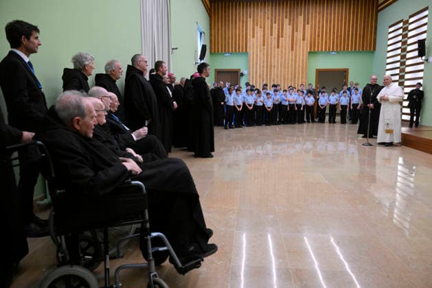IPA85546617 - Spain, Vatican, 2026 6 10 Pope Leo XIV meet the Benedictine Community at the Abbey of Our Lady of Montserrat, near Barcelona, Photograph by VATICAN MEDIA Catholic Press Photo  Copyright: xVATICANxMEDIA CPPx xVATICANxMEDIA CPPx 85546617