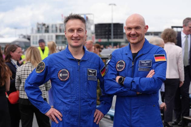 Eroeffnung der Luft- und Raumfahrtmesse ILA 2026 mit Bundeskanzler Die beiden deutschen Astronauten Alexander Gerst und Matthias Maurer bei der Eroeffnung der Internationalen Luft- und Raumfahrtmesse ILA 2026 auf dem EXPO Gelaende in Berlin, Berlin, 10.06.2026 Berlin Berlin Deutschland *** Opening of the International Aerospace Exhibition ILA 2026 with Federal Chancellor The two German astronauts Alexander Gerst and Matthias Maurer at the opening of the International Aerospace Exhibition ILA 2026 at the EXPO site in Berlin, Berlin, 10 06 2026 Berlin Berlin Germany