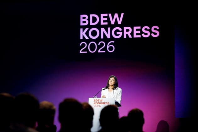 BDEW Kongress 2026 - Bundesverband der Energie- und Wasserwirtschaft. Katherina Reiche (CDU), Bundesministerin fuer Wirtschaft und Energie. Berlin, 10.06.2026. Fotografiert im Auftrag des Ministeriums fuer Wirtschaft und Energie Berlin Deutschland *** BDEW Congress 2026 German Association of Energy and Water Industries Katherina Reiche CDU , Federal Minister for Economic Affairs and Energy Berlin, 10 06 2026 Photographed on behalf of the Ministry for Economic Affairs and Energy Berlin Germany Copyright: xThomasxTrutschel BMWEx