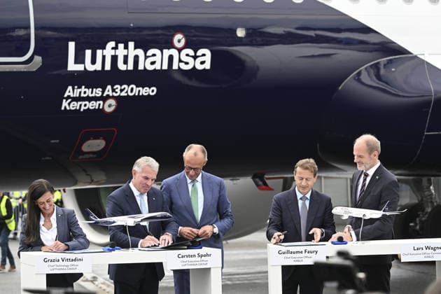 International Aerospace Exhibition (ILA Berlin) BERLIN, GERMANY - JUNE 10: German Chancellor Friedrich Merz visits the International Aerospace Exhibition (ILA Berlin), under the theme Pioneering Aerospace, on June 10, 2026, in Berlin, Germany. Halil Sagirkaya Anadolu Berlin Germany. Editorial use only. Please get in touch for any other usage.  Copyright: x2026xAnadoluxHalilxSagirkayax