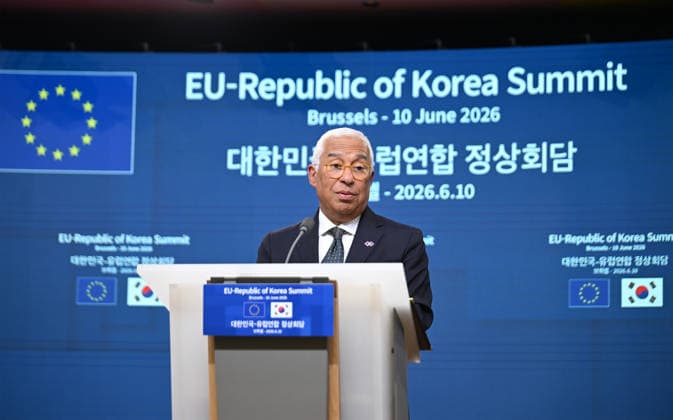 EU-South Korea Summit In Brussels BRUSSELS, BELGIUM - JUNE 10: EU Council President Antonio Costa, European Commission President Ursula von der Leyen (not seen) and South Korean President Lee Jae Myung (not seen) hold a joint press conference following the European Union (EU)-South Korea Summit in Brussels, Belgium on June 10, 2026. Dursun Aydemir Anadolu Brussels Belgium. Editorial use only. Please get in touch for any other usage.  Copyright: x2026xAnadoluxDursunxAydemirx