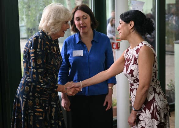 Queen Camilla visits one of St Mungo s homelessness accommodation sites in south London Britain s Queen Camilla (L) is greeted by St Mungo s CEO Emma Haddad during a visit to one of St Mungo s homelessness accommodation sites in south London, on June 10, 2026, where she met with residents and staff who are connected to a shared reading programme enabled by The Queen s Reading Room. St Mungo s homelessness charity, founded in 1969, has for the past 56 years been supporting people as they rebuild their lives., Credit:JUSTIN TALLIS PA ROTA - B68 Avalon United Kingdom, London  Copyright: xJUSTINxTALLISx xPAxROTAx-xB68x xAvalonx 1109323807