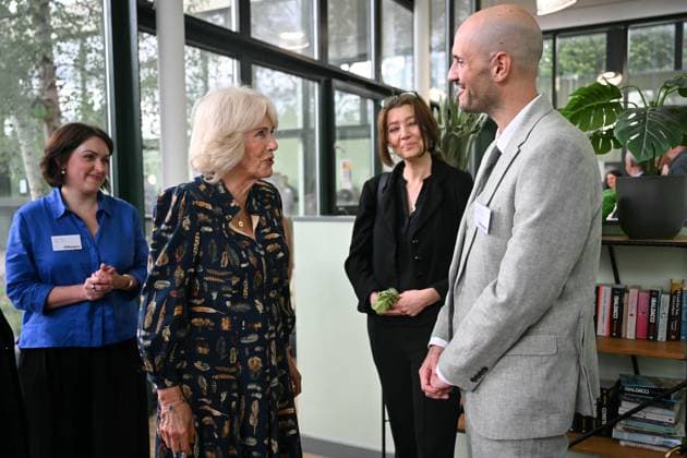 Queen Camilla visits one of St Mungo s homelessness accommodation sites in south London Britain s Queen Camilla (2nd L) greets Lewisham Mayor Liam Shrivastava (R) during a visit of a St. Mungo™s accommodation site in south London on June 10, 2026. St. Mungo™s is a charity which supports those experiencing homelessness, and of which the queen is a patron., Credit:JUSTIN TALLIS PA ROTA - B68 Avalon United Kingdom, London  Copyright: xJUSTINxTALLISx xPAxROTAx-xB68x xAvalonx 1109323820