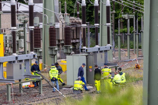 News Bilder des Tages Aktuelle Themenbilder: Aktuelle Situation in Reutlingen - Betzingen nach dem Stromausfall, 10.06.2026 Aktuelle Themenbilder: Aktuelle Situation in Reutlingen - Betzingen nach dem Stromausfall, 10.06.2026. Umspannwerk Betzingen. Aktuelle Bauarbeiten. *** Current themed images Current situation in Reutlingen Betzingen after the power outage, 10 06 2026 Current themed images Current situation in Reutlingen Betzingen after the power outage, 10 06 2026 Betzingen substation Current construction work Copyright: xEibner-Pressefoto DimitrixDrofitx EP_ddh