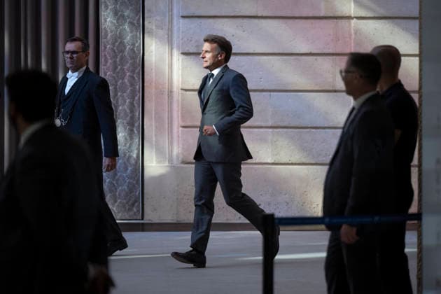 Emmanuel Macron at a meeting with the G7 Engament Groups - Paris French President Emmanuel Macron arrives for a meeting with the G7 Engament Groups at the Elysee Palace, French Presidential Palace, in Paris, on June 10, 2026. Photo by Eliot Blondet ABACAPRESS.COM Paris France France  Copyright: xBlondetxEliot ABACAx