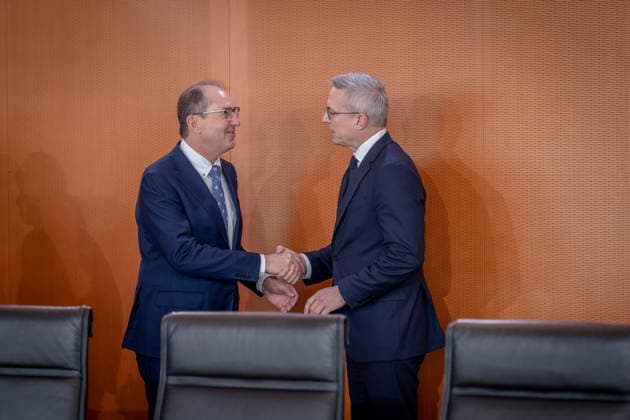 Kabinettsitzung, Bundesregierung, Auftakt Auftakt, Kabinettsitzung, Bundesregierung, Alexander Dobrindt, Bundesinnenminister, Karsten Wildberger, Bundesminister, Digitales Berlin Berlin GER *** Cabinet meeting, Federal Government, Kick-off Kick-off, Cabinet meeting, Federal Government, Alexander Dobrindt, Federal Minister of the Interior, Karsten Wildberger, Federal Minister, Digital Berlin Berlin GER