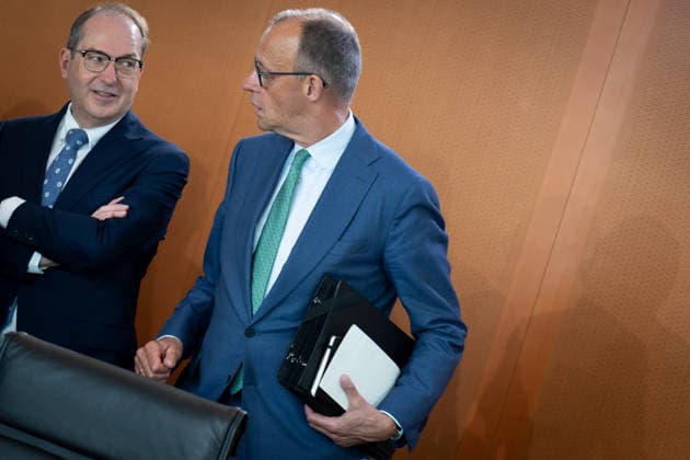 Kabinettsitzung, Bundesregierung, Auftakt Auftakt, Kabinettsitzung, Bundesregierung, Bundeskanzler, Friedrich Merz, Alexander Dobrindt, Bundesinnenminister Berlin Berlin GER *** Cabinet meeting, Federal Government, Federal Government, Federal Chancellor, Friedrich Merz, Alexander Dobrindt, Federal Minister of the Interior Berlin GER