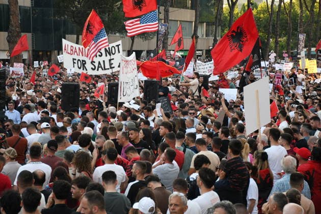 Protests against the Vlora tourism project continue in Albania TIRANA, ALBANIA - JUNE 10: People stage a protest against a planned tourism project in the Zvernec area of Avlonya (Vlora) as they gather at Skanderbeg Square in Tirana, Albania on June 10, 2026. Olsi Shehu Anadolu Tirana Albania. Editorial use only. Please get in touch for any other usage.  Copyright: x2026xAnadoluxOlsixShehux