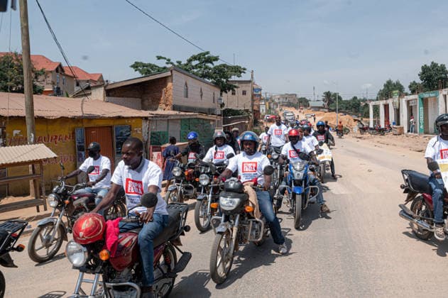 Demokratik Kongo Cumhuriyeti nde, Ebola salginina karsi farkindalik konvoyu BUNIA, DEMOCRATIC REPUBLIC OF THE CONGO - JUNE 10: Motorcycle riders take part in an awareness convoy organized by the World Health Organization (WHO) to educate the public about the Ebola virus in Bunia, Ituri province, Democratic Republic of the Congo, on June 10, 2026. Wearing t-shirts that read Stop Ebola in English and carrying banners with preventive health measures, the Congolese riders paraded through the city streets to raise community awareness amidst a recent outbreak of the Ebola strain. Stringer Anadolu Bunia Democratic Republic of the Congo. Editorial use only. Please get in touch for any other usage.  Copyright: x2026xAnadoluxStringerx