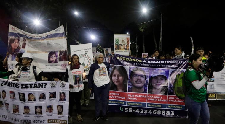 June 10, 2026, Mexico City, Mexico City, mexico: Groups of searching mothers across the country reproach the State for its abandonment regarding their missing loved ones. Mexico City mexico - ZUMAt178 20260610_zip_t178_017 Copyright: xNadiaxTecuapetlax