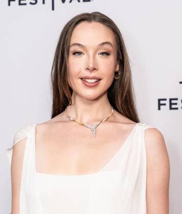 June 10, 2026, Bronx, New York, USA: Ella Beaty wearing dress by Meredith Stoecklein for Lein attends premiere of Act One during Tribeca Film Festival at Village East by Angelika in New York, NY on June 10, 2026. Bronx USA  - ZUMAr339 20260610_znp_r339_049 Copyright: xLevxRadinx