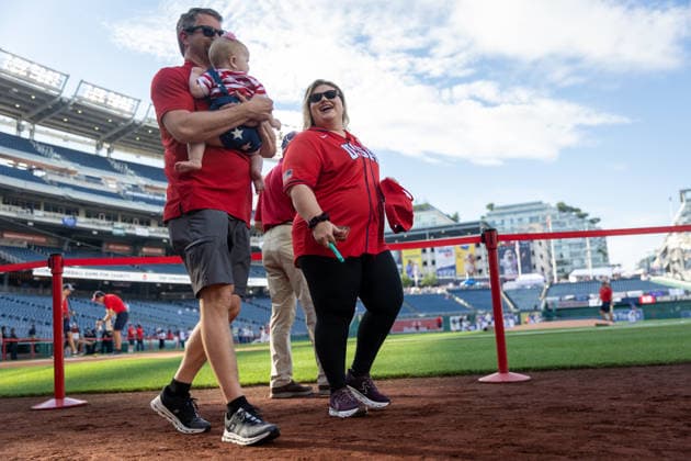Congressional Baseball Game in Washington, DC WASHINGTON, DC, UNITED STATES - JUNE 10: Congresswoman Kat Cammack (R-FL) is seen ahead of the Congressional Baseball Game at Nationals Park in Washington, DC, United States, on June 10, 2026. Nathan Posner Anadolu Washington, DC United States. Editorial use only. Please get in touch for any other usage.  Copyright: x2026xAnadoluxNathanxPosnerx