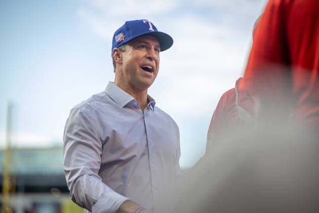 Congressional Baseball Game in Washington, DC WASHINGTON, DC - JUNE 10: Retired Yankee and Congressional candidate Mark Teixeira speaks with members of the Republican team ahead of the Congressional Baseball Game at Nationals Park in Washington, DC, United States, on June 10, 2026. Nathan Posner Anadolu Washington, DC United States. Editorial use only. Please get in touch for any other usage.  Copyright: x2026xAnadoluxNathanxPosnerx