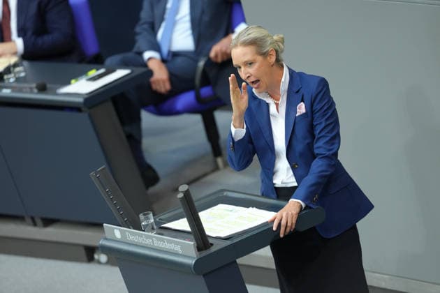 Deutscher Bundestag, 83. Plenarsitzung Sitzung Alice Weidel (AfD) im Portrait mit energischer und lauter Mimik bei ihrer Rede nach der Regierungserklaerung des Kanzlers bei der 83. Sitzung des Deutschen Bundestag in Berlin, 11.06.2026 Berlin *** German Bundestag, 83 Plenary Session Session Alice Weidel AfD in portrait with energetic and loud facial expressions during her speech after the Chancellors government declaration at the 83rd session of the German Bundestag in Berlin, 11 06 2026 Berlin