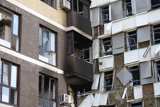 Russia Ukraine Drone Attack 9187656 11.06.2026 A view shows an apartment building that was struck in a reported Ukrainian drone attack in the course of Russia s military operation in Ukraine, in Krasnodar, Russia. Vitaly Timkiv Sputnik Krasnodar Russia  Copyright: xVitalyxTimkivx
