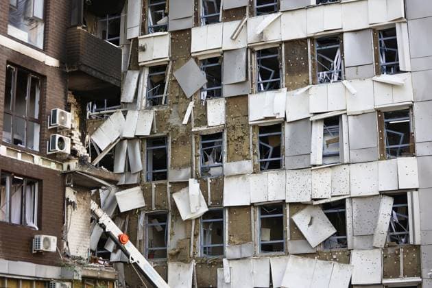 Russia Ukraine Drone Attack 9187658 11.06.2026 A view shows an apartment building that was struck in a reported Ukrainian drone attack in the course of Russia s military operation in Ukraine, in Krasnodar, Russia. Vitaly Timkiv Sputnik Krasnodar Russia  Copyright: xVitalyxTimkivx