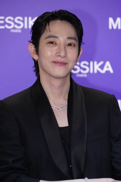 HONG KONG, CHINA - JUNE 11: South Korean Lee Soo-Hyuk attends the opening celebration of the Messika store at Harbour City in Tsim Sha Tsui on June 11, 2026 in Hong Kong, China.  Copyright: xVCGx 111647544907