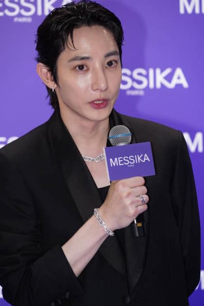 HONG KONG, CHINA - JUNE 11: South Korean Lee Soo-Hyuk attends the opening celebration of the Messika store at Harbour City in Tsim Sha Tsui on June 11, 2026 in Hong Kong, China.  Copyright: xVCGx 111647544909