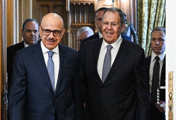 Russia Bahrain 9187686 11.06.2026 Bahraini Foreign Minister Abdullatif bin Rashid Al Zayani and Russian Foreign Minister Sergey Lavrov arrive to attend a meeting in Moscow, Russia. Kristina Solovyova Sputnik Moscow Russia  Copyright: xKristinaxSolovyovax