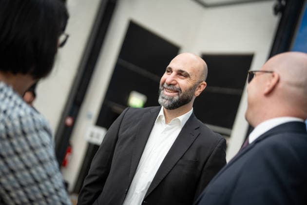 Ahmad Mansour, Psychologe, Autor und Islam-Experte, als Gast auf der Veranstaltung;TALK 60 Gesprächsreihe 60 Jahre Deutsch-Israelische Beziehungen der Konrad-Adenauer-Stiftung, Berlin Berlin Deutschland Bayerische Vertretung in Berlin *** Ahmad Mansour, psychologist, author and Islam expert, as a guest at the TALK 60 series of talks on 60 years of German-Israeli relations organized by the Konrad Adenauer Foundation, Berlin Berlin Germany Bavarian Representation in Berlin