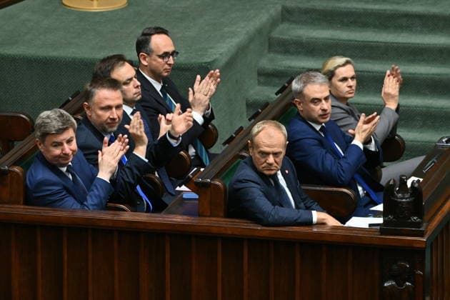 RECORD DATE NOT STATED 10.06.2026 WARSZAWA SEJM RP Warsaw 10 06 2026 59th session of the Sejm of the 10th term - Polish Parliament DEBATA I GLOSOWANIE NAD WOTUM NIEUFNOSCI DLA MINISTRA MSWIA MARCINA KIERWINSKIEGO DEBATE AND VOTE ON THE NO-CONFIDENCE MOTION FOR THE MINISTER OF THE INTERIOR MARCIN KIERWINSKI N Z KRZYSZTOF GAWKOWSKI DONALD TUSK WLADYSLAW KOSINIAK KAMYSZ MARCIN KIERWINSKI ANDRZEJ DOMANSKI JAN GRABIEC RZAD FOT DAMIAN BURZYKOWSKI NEWSPIX.PL NEWSPIX.PL --- newspix.pl 
