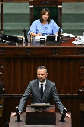 RECORD DATE NOT STATED 10.06.2026 WARSZAWA SEJM RP Warsaw 10 06 2026 59th session of the Sejm of the 10th term - Polish Parliament DEBATA I GLOSOWANIE NAD WOTUM NIEUFNOSCI DLA MINISTRA MSWIA MARCINA KIERWINSKIEGO DEBATE AND VOTE ON THE NO-CONFIDENCE MOTION FOR THE MINISTER OF THE INTERIOR MARCIN KIERWINSKI N Z WLADYSLAW KOSINIAK KAMYSZ FOT DAMIAN BURZYKOWSKI NEWSPIX.PL NEWSPIX.PL --- newspix.pl 