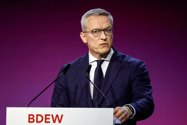 Karsten Wildberger beim BDEW Kongress 2026 in der Station . Berlin, 11.06.2026 *** Karsten Wildberger at the BDEW Congress 2026 in the Berlin Station, 11 06 2026 Foto:xR.xSchmiegeltx xFuturexImagex bdew_6630