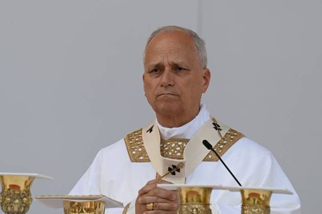 Pope Leo XIV presides the multitudinous Holy Mass in Las Palmas de Gran Canaria Pope Leo XIV during the celebration of the multitudinous Holy Mass, on June 11, 2026, in Las Palmas de Gran Canaria, Canary Islands Spain This Eucharist marks the first time that a pontiff officially visits the Canary Islands archipelago and brings together more than 46,000 accredited faithful at the Gran Canaria Stadium as the great central act of his apostolic journey 11 JUNE 2026 POPE CANARIAS MASS STADIUM Eros Santana Las Palmas de Gran Canari Cana Las Palmas de Gran Canari Cana Espana  Copyright: xErosxSantanax xACFIx 7589944