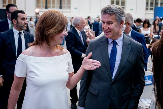 Gala commemorating the 75th Anniversary of the Planeta Prize in Madrid The president of the Congress of Deputies, Francina Armengol and the president of the Partido Popular, Alberto Núnez Feijóo during the institutional act of the 75th Anniversary of the Planeta Prize, at the Palacio de Cibeles, on June 11, 2026, in Madrid Spain This literary meeting, under the chairmanship of publisher José Creuheras, reviews the history of the award and of Grupo Planeta, created in 1949, and its role in the promotion of literature in Spanish. During the gala, tribute is paid to the winners of the award and to the works that have marked the history of the event A Pé MADRID Espana MADRID Espana Espana Espana Espana  Copyright: xA.xPÃ rezxMecax 7590734