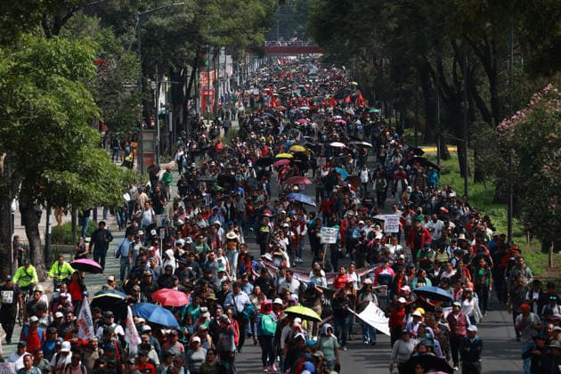 Demonstrators clash with police during the World Cup opener in Mexico City MEXICO CITY, MEXICO - JUNE 11: Thousands of CNTE teachers attempt to approach Banorte Stadium during the World Cup opener, in Mexico City, Mexico on June 11, 2026. Thousands of demonstrators marched toward Banorte Stadium to protest against the World Cup, while some clashed with riot police outside the stadium where the World Cup opener was taking place. Daniel Cardenas Anadolu Mexico City Mexico. Editorial use only. Please get in touch for any other usage.  Copyright: x2026xAnadoluxDanielxCardenasx