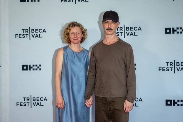 RECORD DATE NOT STATED Just Look Up Premiere, 25th Tribeca Film Festival (NEW) "Just Look Up" Premiere, 25th Tribeca Film Festival. June 11, 2026, New York, New York, USA: (L-R) Emma Wall and Jeremy Strong attend the "Just Look Up" Premiere during the 2026 Tribeca Film Festival at SVA Theater on June 11, 2026 in New York City. (Credit: M10s TheNews2)(Foto: M10S Thenews2 imago images) Just Look Up Premiere, 25th Tribeca Film Festival  Copyright: xM10sx