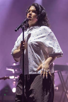 Lola Young performs at Manchester Apollo Lola Young performs at Manchester Apollo, Manchester, England, 11th June 2026, Credit:Mike Gray MIKE GRAY - B4227 Avalon  Copyright: xMikexGrayx xMIKExGRAYx-xB4227x xAvalonx 1109565539