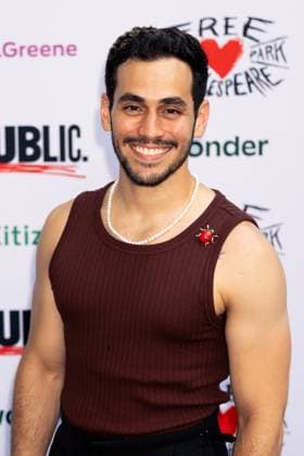 Zack Lopez Roa at arrivals for Opening Night of Free Shakespeare in the Park s ROMEO & JULIET, The Delacorte Theater in Central Park, New York, NY, June 11, 2026. Photo By: Ryan Billings Everett Collection Opening Night of Free Shakespeare in the Park s ROMEO & JULIET PUBLICATIONXNOTxINxCANxCHNxFRAxITAxJPNxNORxPOLxRUSxESPxUKxUSA
