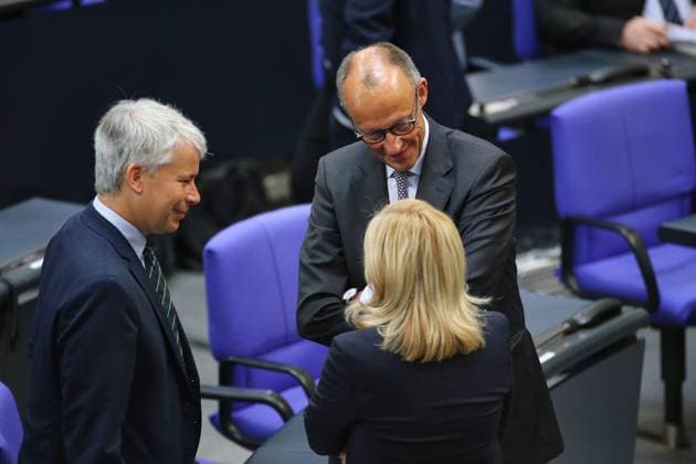 Berlin, Deutschland, 12.06.2026: Deutscher Bundestag: 84. Bundestagssitzung: Steffen Bilger (CDU), Bundeskanzler Friedrich Merz (CDU) und Bundesministerin für Gesundheit Nina Warken (CDU) *** Berlin, Germany, 12 06 2026 German Bundestag 84 Bundestag session Steffen Bilger CDU , Federal Chancellor Friedrich Merz CDU and Federal Minister of Health Nina Warken CDU Copyright: xdtsxNachrichtenagenturx dts_122695