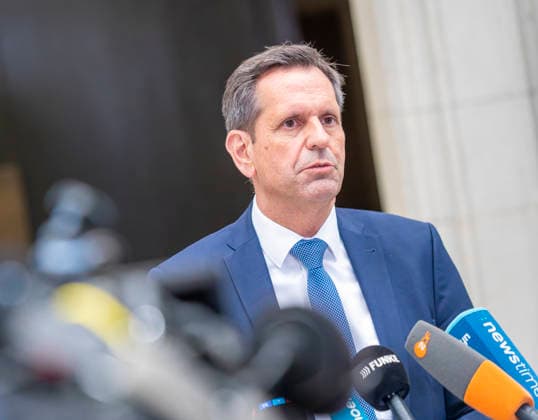Olaf Lies - 1066. Sitzung des Bundesrat EUR, Deutschland, Berlin, 12.06.2026: Olaf Lies (SPD) Ministerpräsident von Niedersachsen. 1066. Sitzung des Bundesrat. Neun Gesetzesbeschlüsse aus dem Bundestag und zahlreiche Initiativen aus den eigenen Reihen stehen auf der Tagesordnung. Den Schwerpunkt der Agenda bilden 24 Gesetzentwürfe der Bundesregierung, zu denen sich die Länder positionieren können *** Olaf Lies 1066 Meeting of the Bundesrat EUR, Germany, Berlin, 12 06 2026 Olaf Lies SPD Minister-President of Lower Saxony 1066 Meeting of the Bundesrat Nine legislative resolutions from the Bundestag and numerous initiatives from the SPDs own ranks are on the agenda The agenda focuses on 24 draft bills from the federal government, on whic