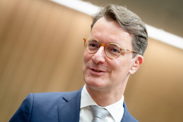 Sitzung, Bundesrat, Ministerpräsident, Hendrik Wüst Sitzung, Bundesrat, Berlin, Ministerpräsident, Hendrik Wüst Berlin Berlin GER *** Meeting, Federal Council, Prime Minister, Hendrik Wüst Meeting, Federal Council, Berlin, Prime Minister, Hendrik Wüst Berlin Berlin GER