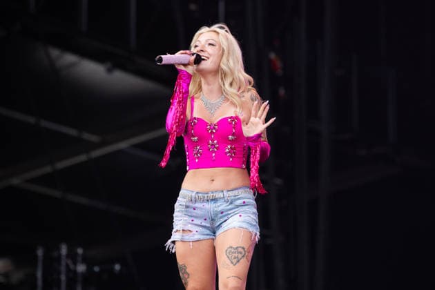 Download Festival 2026 Scene Queen Apex Stage Download Festival 2026 Donington Park, Leicestershire Friday 12th June, Credit:Justine Louise Avalon  Copyright: xJustinexLouisex xAvalonx 1109686438