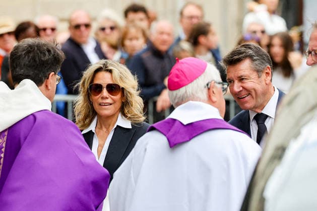 Christian Estrosi and his wife Laura Tenoudji Estrosi at the funeral of B Chirac in the Sainte Clotilde Basilica in Paris 7th arrondissement on June 12, 2026 The former first lady of France died on June 5, 2026 at the age of 93 Jacovides Liewig Bestimage The funeral of B Chirac in the Sainte Clotilde Basilica in Paris 7th arrondissement on June 12, 2026 The former first lady of France died on June 5, 2026 at the age of 93 Paris France  Copyright: xJacovidesx xLiewigx xBestimagexJacovidesx xLiewigx xBestimagex