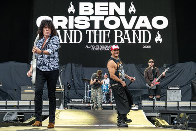 American musician, former lead guitarist and vocalist for the hard rock band Kiss Tommy Thayer, left, and Czech singer Ben Cristovao perform within the Rock for People music festival in Hradec Kralove, Czech Republic, June 12, 2026. (CTKxPhoto DavidxTanecek) CTKPhotoP2026061206092  CTKPhotoP2026061206092