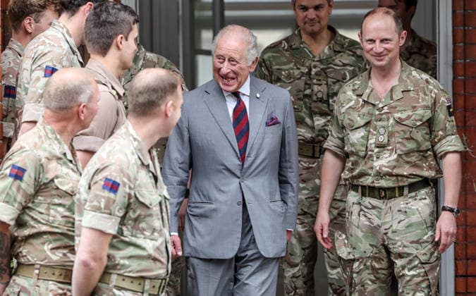 . 12 06 2026. Aldershot, United Kingdom. King Charles III during a visit to the Grenadier Guards at Lille Barracks in Aldershot, United Kingdom.  xPoolx xi-Imagesx IIM-26828-0002