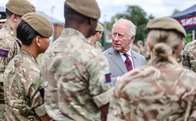 . 12 06 2026. Aldershot, United Kingdom. King Charles III during a visit to the Grenadier Guards at Lille Barracks in Aldershot, United Kingdom.  xPoolx xi-Imagesx IIM-26828-0007
