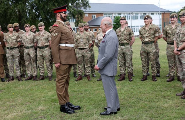 . 12 06 2026. Aldershot, United Kingdom. King Charles III during a visit to the Grenadier Guards at Lille Barracks in Aldershot, United Kingdom.  xPoolx xi-Imagesx IIM-26828-0016