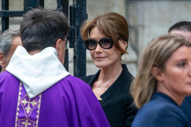 Bernadette Chirac Funeral - Paris Nicolas Sarkozy and Carla Bruni during funeral ceremony of Bernadette Chirac, widow of former French president Jacques Chirac at Sainte-Clotilde basilica in Paris, France on June 12, 2026. Bernadette Chirac died on June 5, 2026, aged 93. Photo by Denis Prezat ABACAPRESS.COM Paris France  Copyright: xPrezatxDenis ABACAx