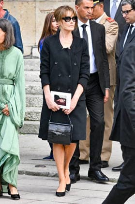 Carla Bruni at the funeral of B Chirac in the Sainte Clotilde Basilica in Paris 7th arrondissement on June 12, 2026 The former first lady of France died on June 5, 2026 at the age of 93 Jacovides Liewig Bestimage The funeral of B Chirac in the Sainte Clotilde Basilica in Paris 7th arrondissement on June 12, 2026 The former first lady of France died on June 5, 2026 at the age of 93 Paris inconnu  Copyright: xJacovidesx xLiewigx xBestimagexJacovidesx xLiewigx xBestimagex