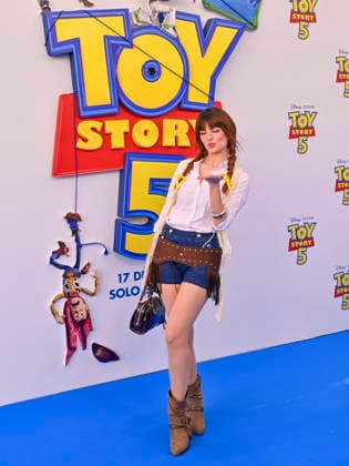 June 12, 2026, Madrid, Madrid, Spain: Host and voice actress Cristina Lopez Perez (CRISTININI) attends the photocall of Toy Story 5 at Cines Callao on June 12, 2026 in Madrid, Spain. Madrid Spain  - ZUMAc312 20260612_zsp_c312_066 Copyright: xOscarxManuelxSanchezx