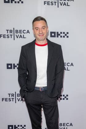Dear England Premiere, 25th Tribeca Film Festival, New York, USA - 12 Jun 2026 James Graham attends Dear England Premiere during the 2026 Tribeca Film Festival at the SVA Theatre on June 12, 2026 in New York City. New York United States Copyright: xRonxAdarx xSOPAxImagesx _radar_england_06122026_00041
