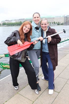 20. Drachenboot Cup der Michael Stich Stiftung Salut Salon, 20ter Drachenboot Cup der Michael Stich Stiftung , Alster hamburg, 12.06.2026 *** 20 Dragon Boat Cup of the Michael Stich Foundation Salut Salon, 20th Dragon Boat Cup of the Michael Stich Foundation , Alster hamburg, 12 06 2026 Copyright: xEventpressxBecherx