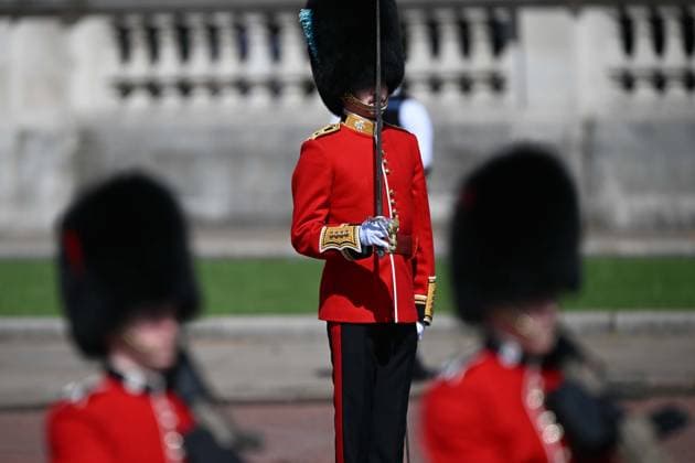 Trooping the Colour marks King Charles III’s official birthday in London LONDON, UNITED KINGDOM - JUNE 13: Military units of the Household Division take part in the Trooping the Colour ceremony marking the official birthday of King Charles III in London, United Kingdom, on June 13, 2026. With a history spanning more than 260 years, the event features a military parade at Horse Guards Parade attended by the King and members of the Royal Family. Rasid Necati Aslim Anadolu Greater London United Kingdom. Editorial use only. Please get in touch for any other usage.  Copyright: x2026xAnadoluxRasidxNecatixAslimx