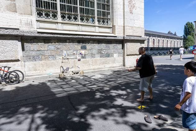 G7 J 2 GENEVA BARRICADEE PHOTOPQR LE DAUPHINE Tom PHAM VAN SUU 13 06 2026 In Geneva Switzerland , June 13, 2026 Two days before the start of the international G7 summit, the city of Geneva has barricaded itself in anticipation of possible outbursts at the NoG7 demonstration scheduled for Sunday June 14, No G7 activists prepare in a light-hearted atmosphere A No G7 activist village has been set up at the LUsine nightclub. The game is to shoot a soccer at disgraced figures Patrick Bruel, accused of sexual violence, Emmanuel Macron, Donald Trump, Charles III, etc. No G7 soccer shirts are sold Photo Tom Pham Van Suu Le Dauphiné Libéré Geneva, Switzerland, june 13th 2026 Two days before the start of the G7 international summit, the city of Gene  Copyright: xPHOTOPQR LExDAUPHINE MAXPPPxTomxPHAMxVANxSUUx 20260613JDL8131 20260613JDL8131